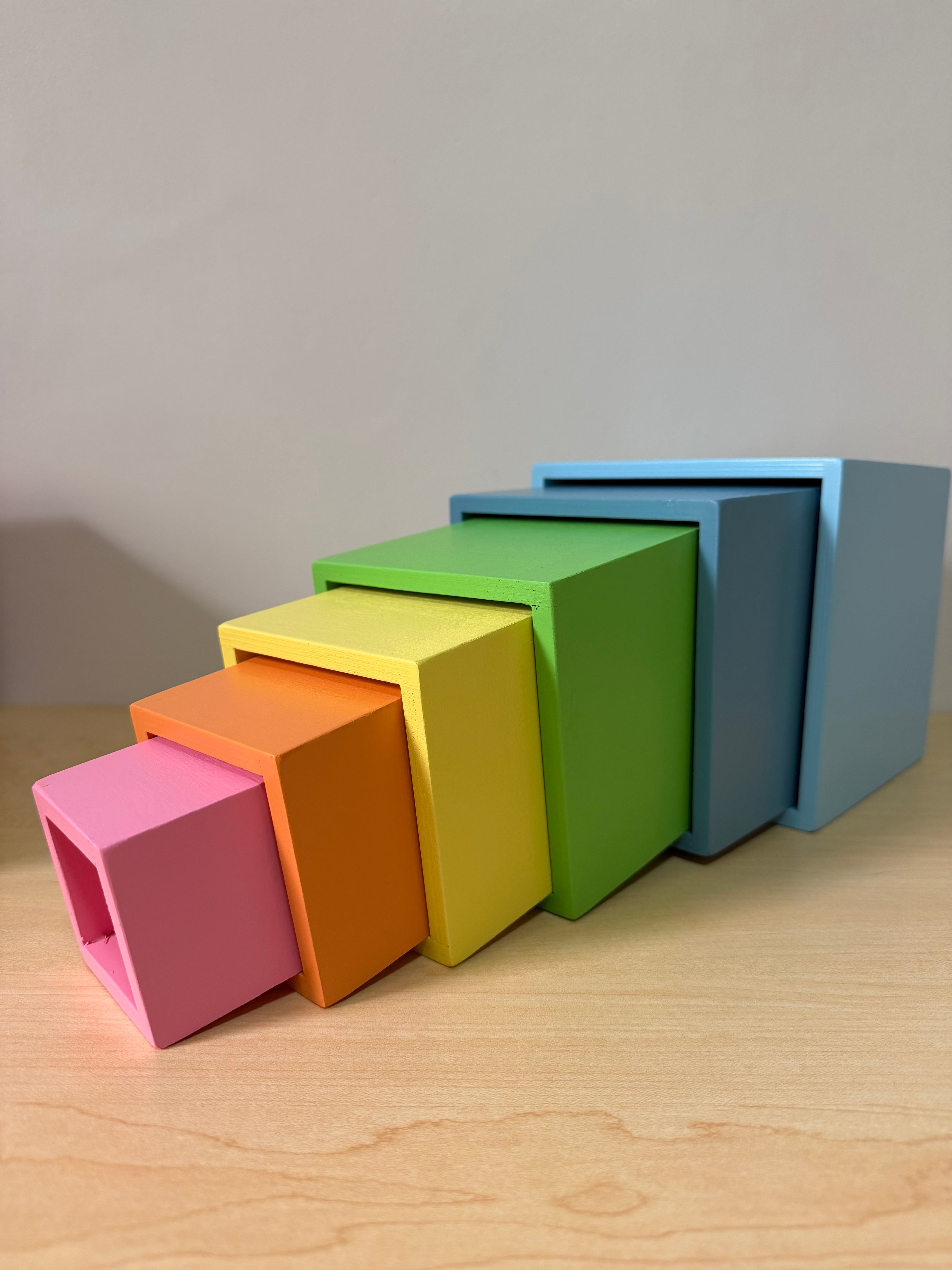 WOODEN NESTING BOX