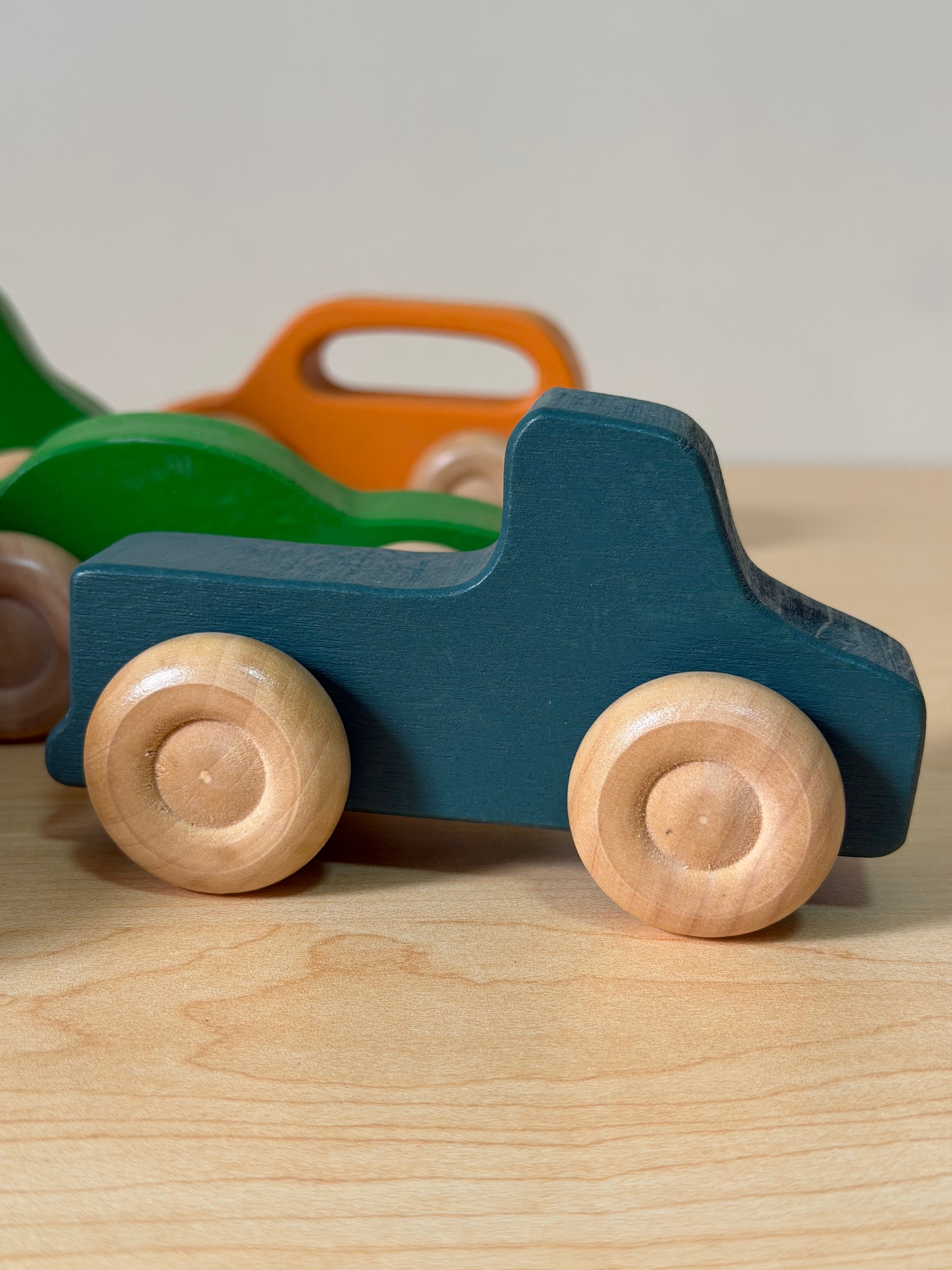 WOODEN CAR SET