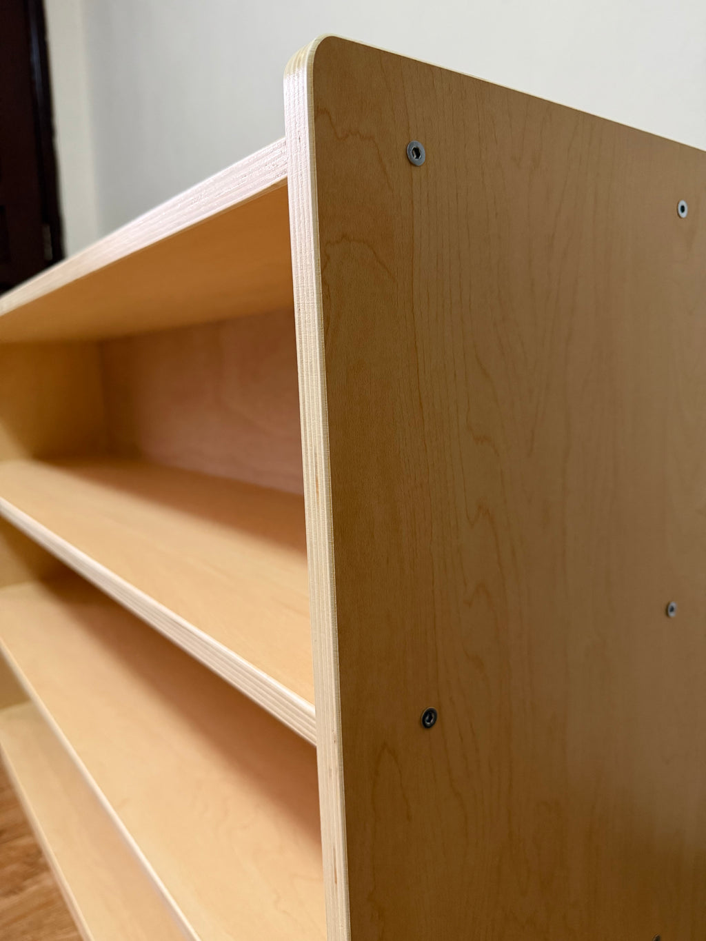 Montessori Open Shelf