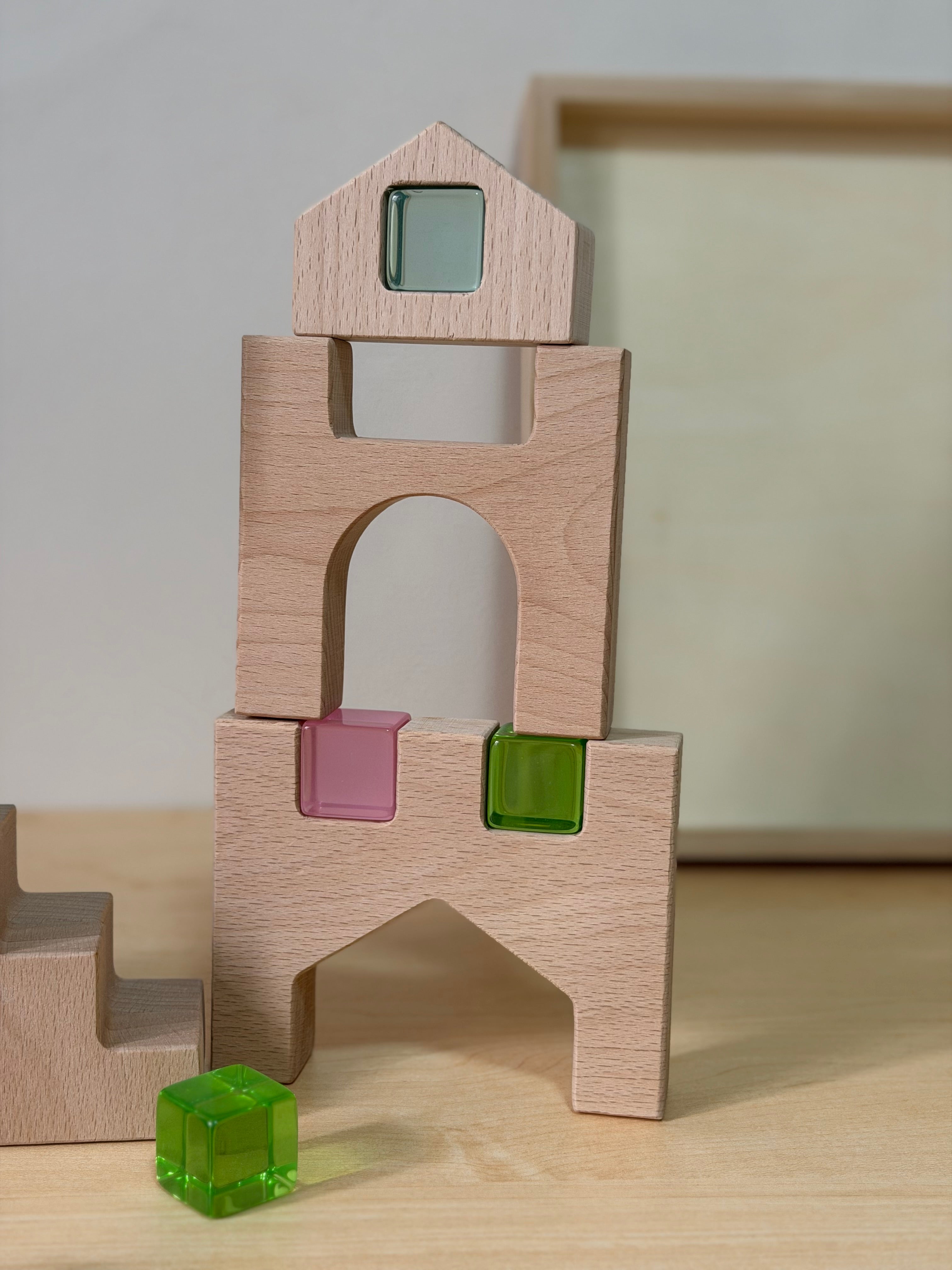 CASTLE WITH LUCITE CUBES