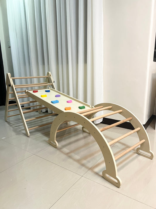 7-IN-1 MULTIFUNCTION PLAYSET