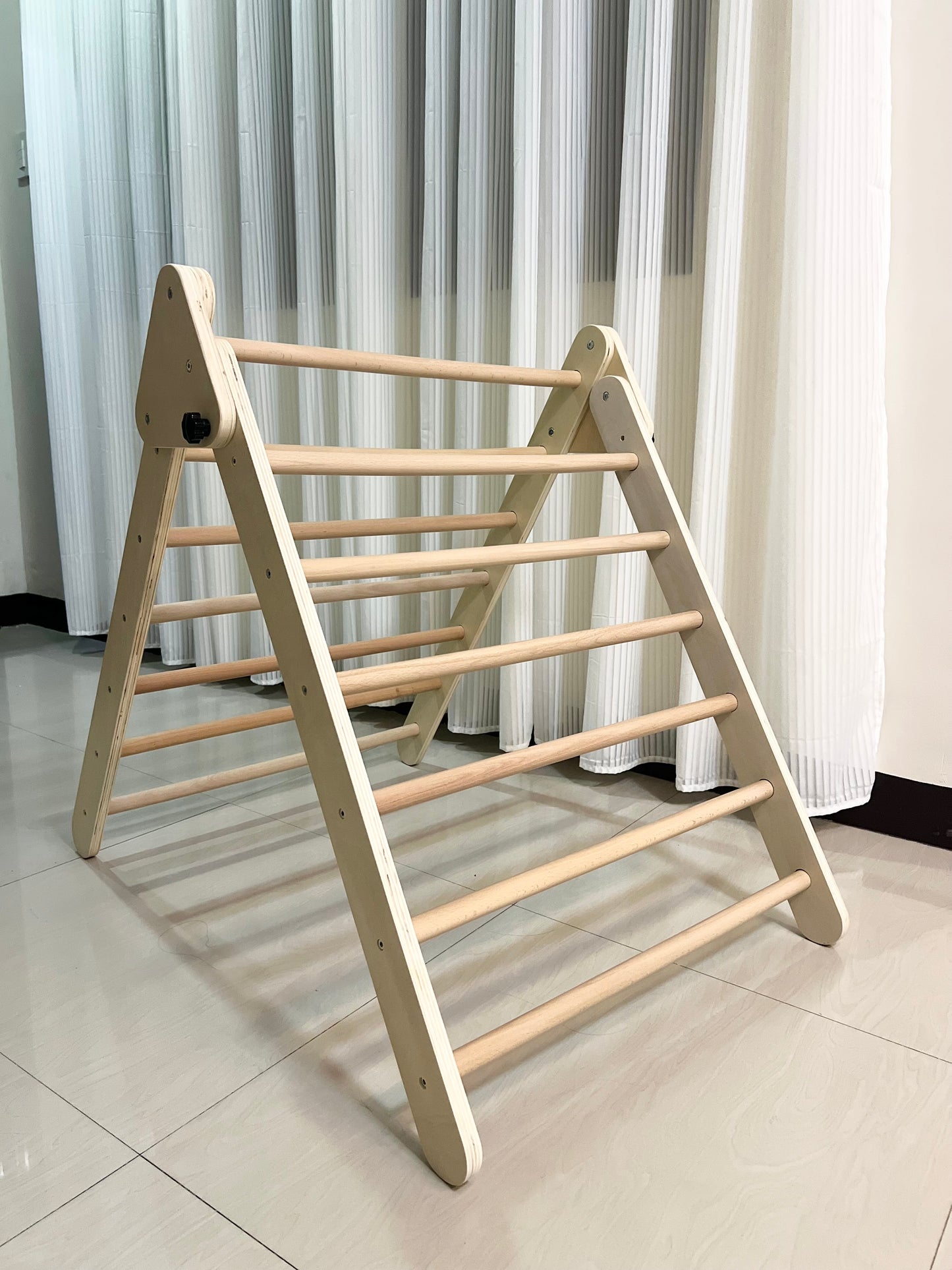 7-IN-1 MULTIFUNCTION PLAYSET